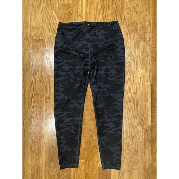 Black Camouflage Leggings - Picture 1 of 1